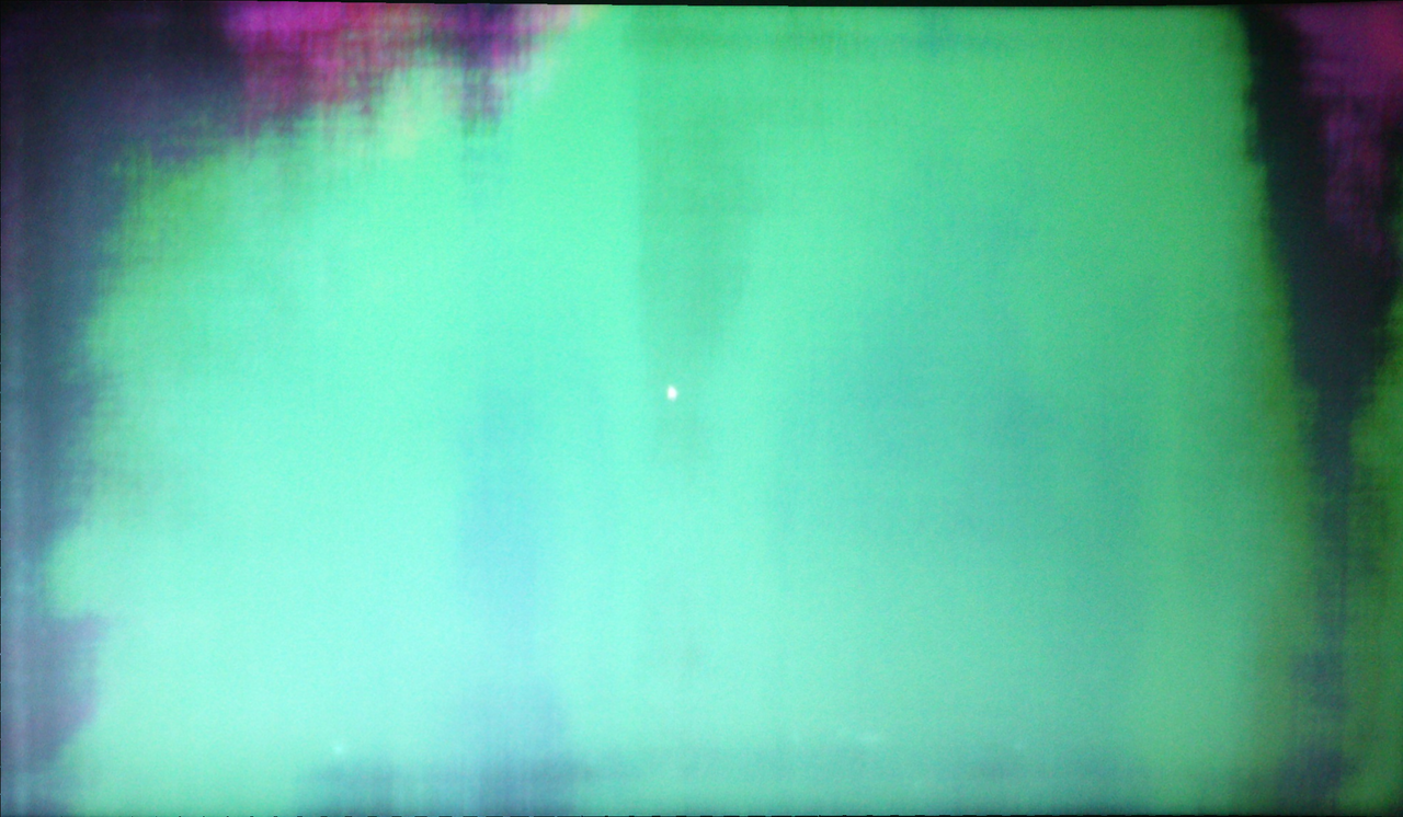 Laptop's monitor shows weird colors when in the right position Tom's