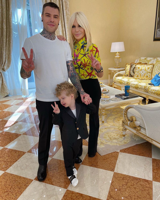 Sanremo 2021: anticipazioni su look e stilisti Sanremo 2021: anticipazioni su look e stilisti