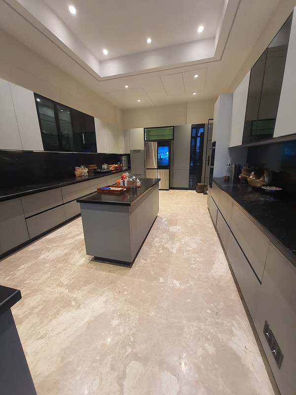 Spacious Kitchen Layout