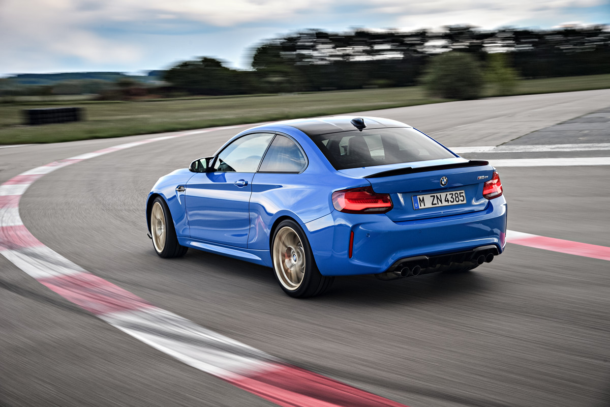 P90374207_highRes_the-all-new-bmw-m2-c
