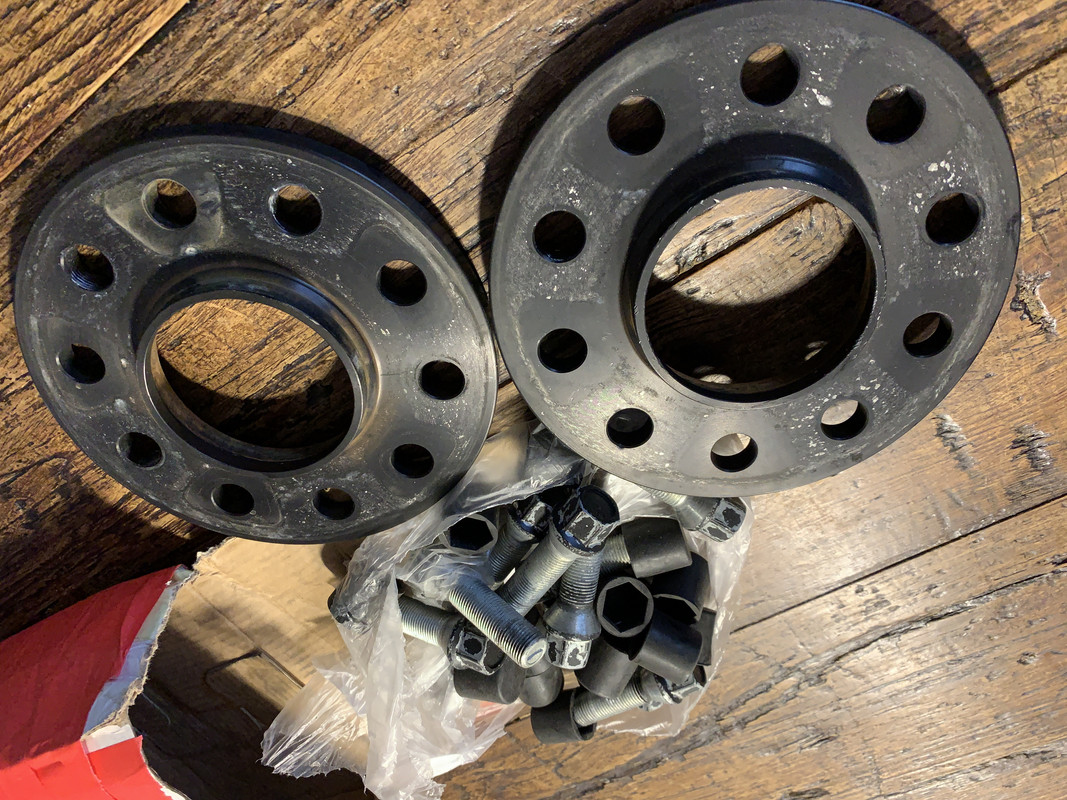 1FA5699A-C590-4EC9-87C9-9789A84FD916