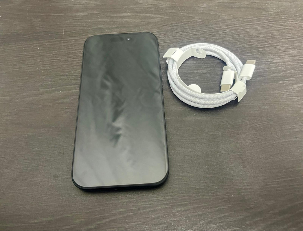 Apple iPhone 15 512GB Black 100% Battery Unlocked Smartphone Apple iPhone 15 512GB Black 100% Battery Unlocked Smartphone