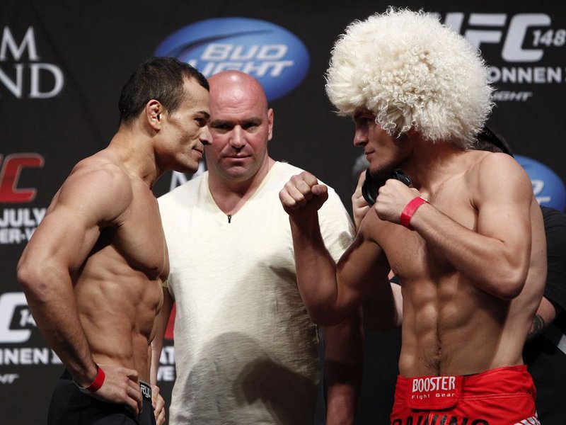 Кошмар на Хабиб Нурмагомедов подписа с PFL
