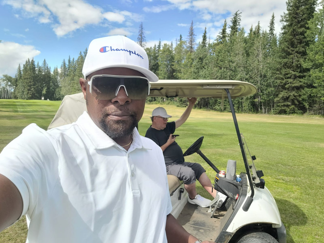 ACUDAB President HRH Wilson Ngwa Forbi during a friendly match with Couples Golf Members in Alberta –Canada August 2025.