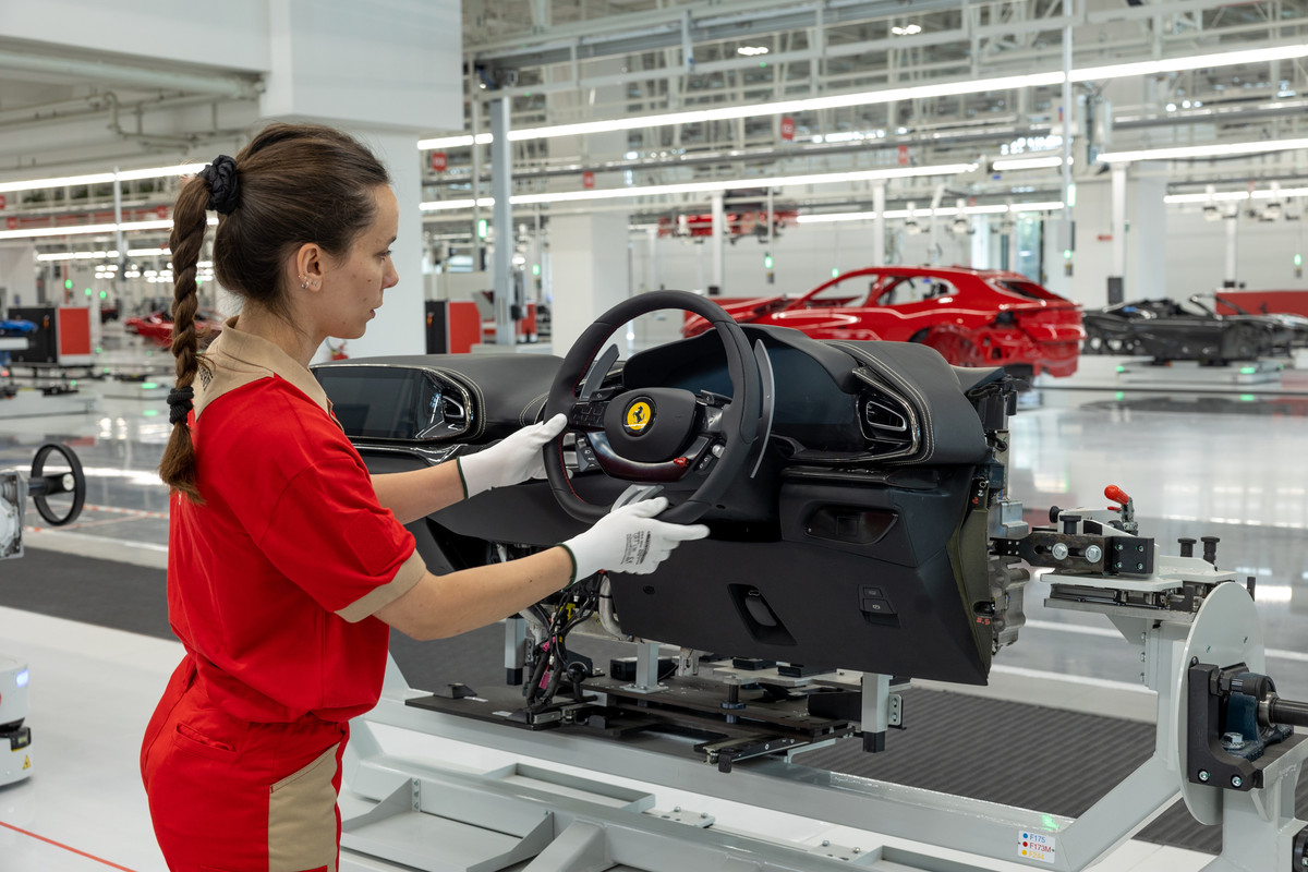 12_copy_FerrariSpa