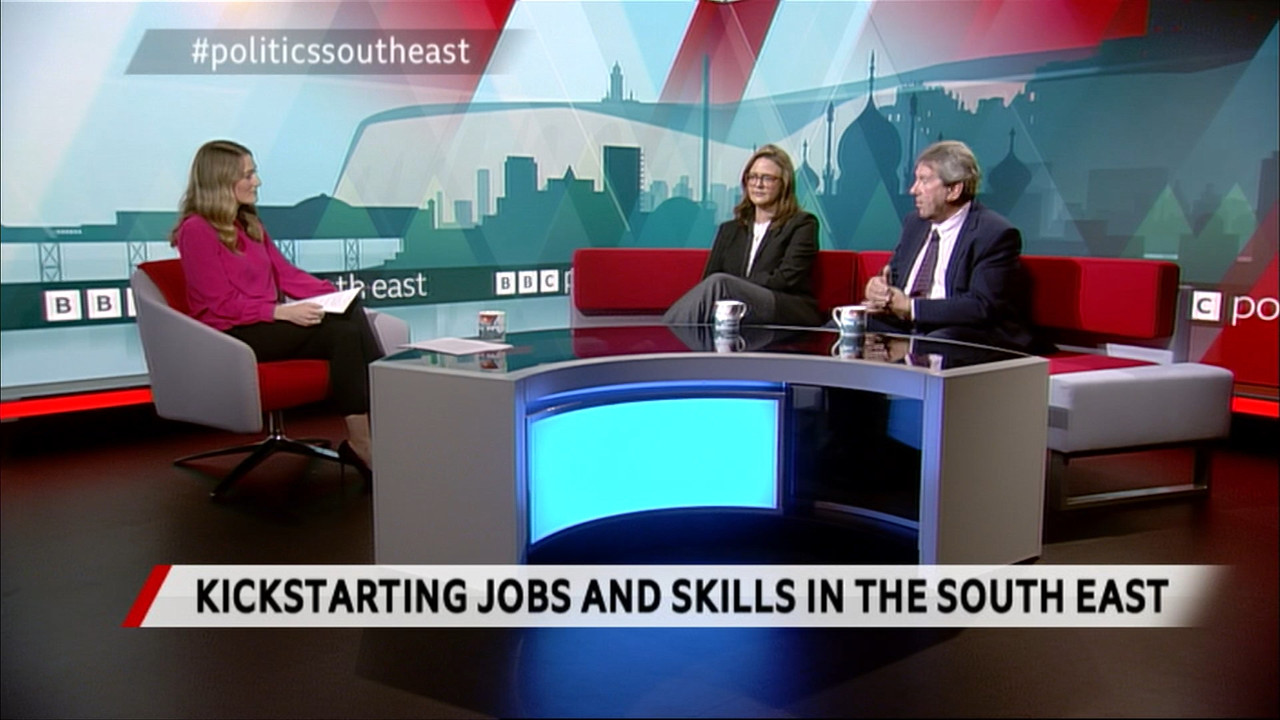 10.22 - 10.00.01 - Politics South East. Politics South East. The late....ts_snapshot_28.33.328