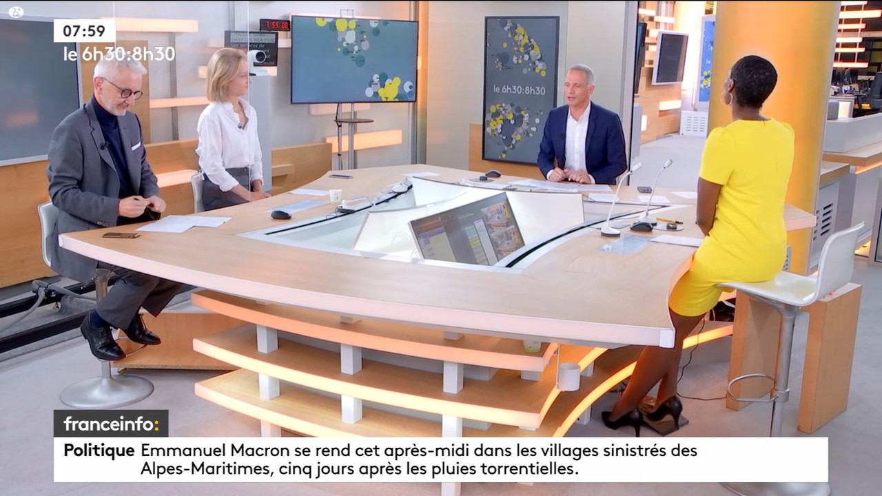 10.07 - 05.29.00 - 9h30. Entre JT, chroniques, invités et revues de p....ts_snapshot_01.36.06.553