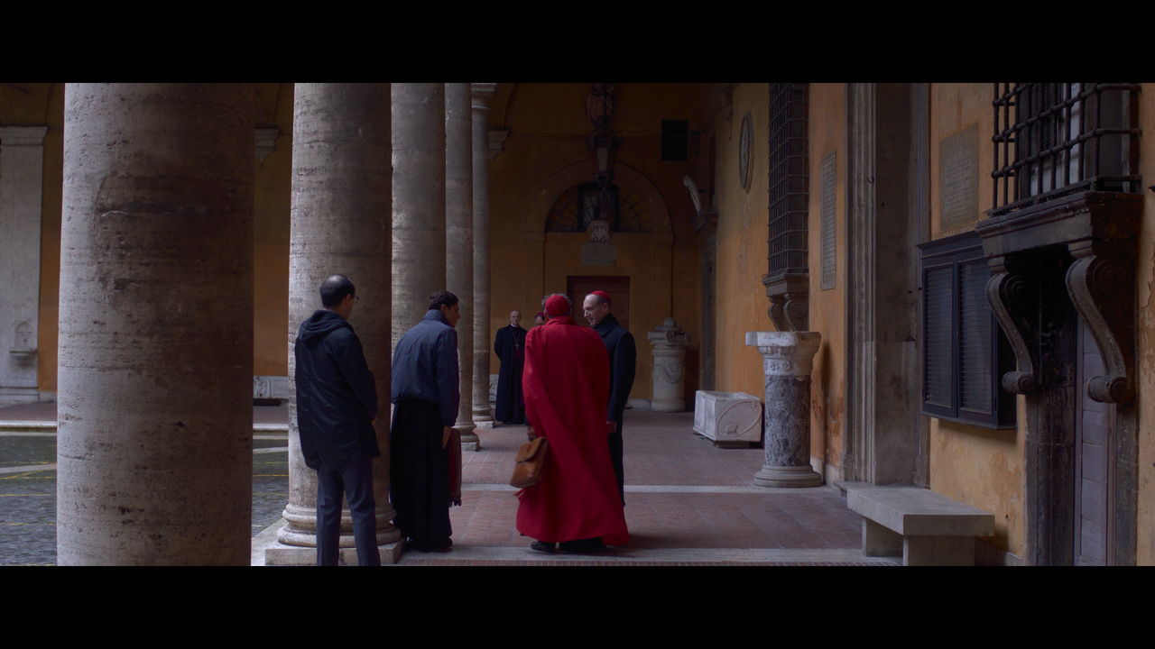 mpv-shot_Conclave.2024.2160p.UHD.BDRemux.HDR.HEVC-Нечипорук_00_14_28_0003