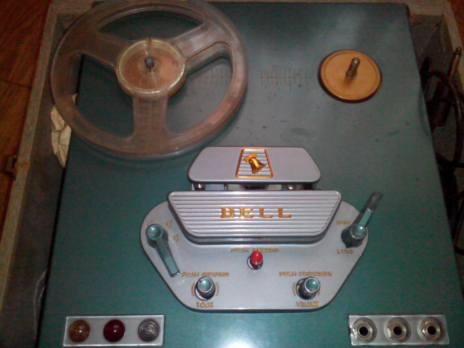 335266604_6_1000x700_prodam-proigryvatel-1956g-