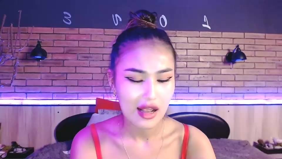 fullmooni chaturbate Apr 19 2021 04-33-15