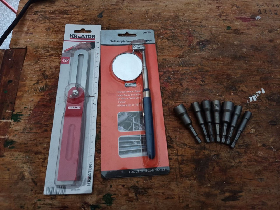 9299C1E6-A2AB-4D79-BC43-507934720A8B