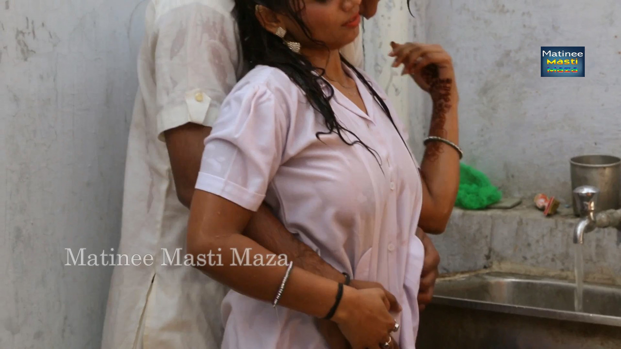 [Image: Bhabhi-holi-wet-Romance-mp4-snapshot-01-...-31-53.jpg]