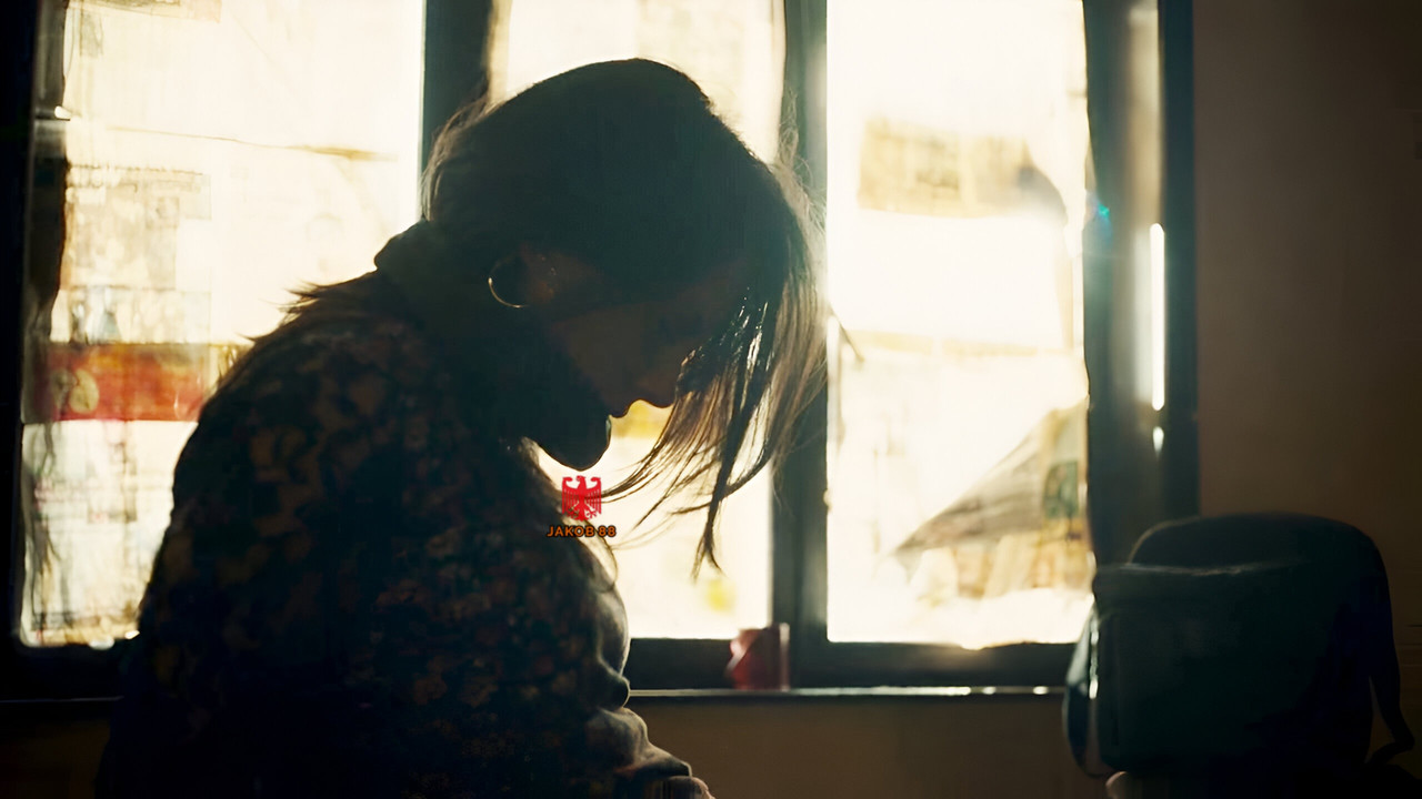 Sevilay Dzhesur 4 - 13 Geboden S01E01