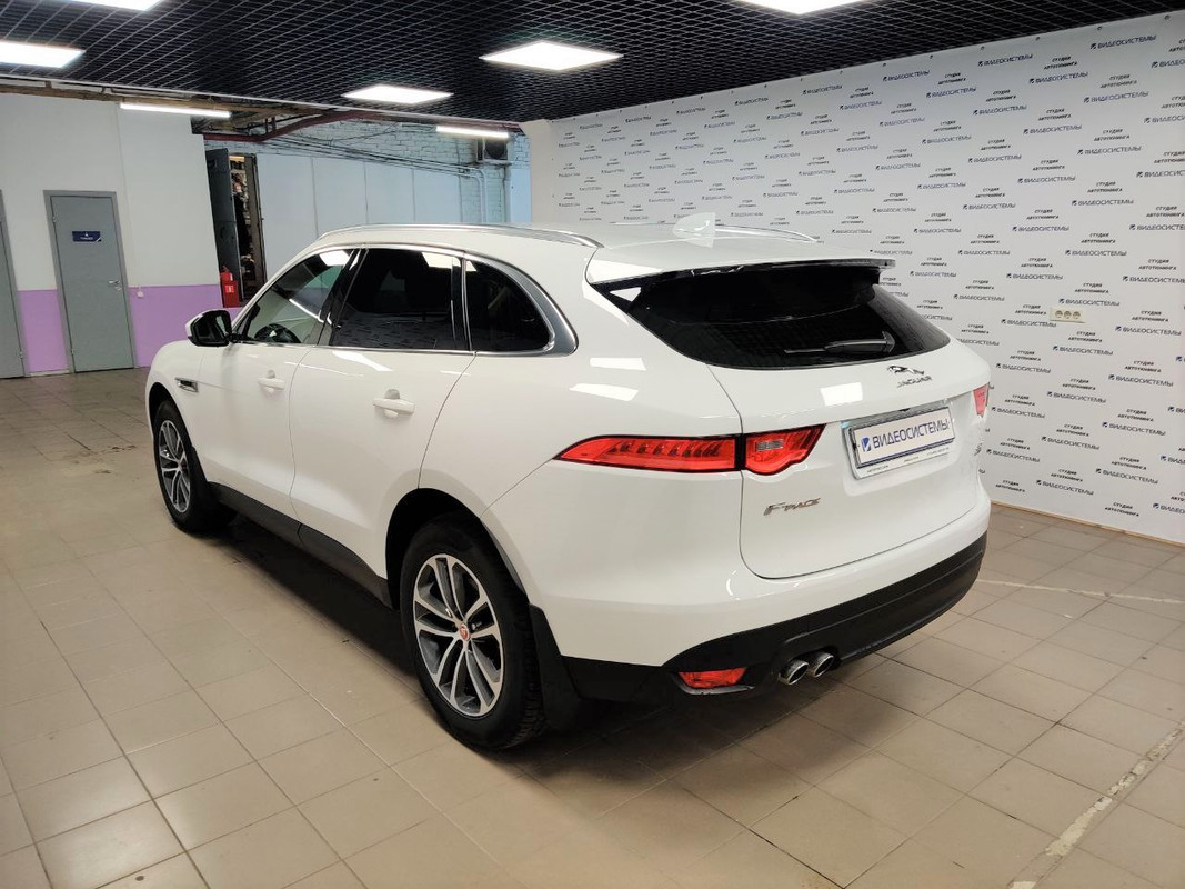 2 F-pace, саб, шумка, музон (2)