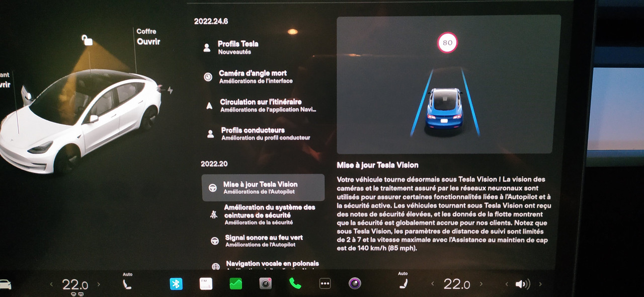 EDC3CD93-D273-4821-9C29-5344D4A74C06