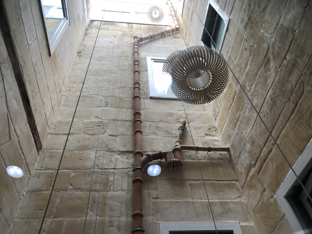 43B194C8-42B3-4253-982A-5DE13E9F2F42