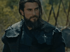 https://i.postimg.cc/hGY4W66f/ezgif-69aa2d47724ce6ba.gif