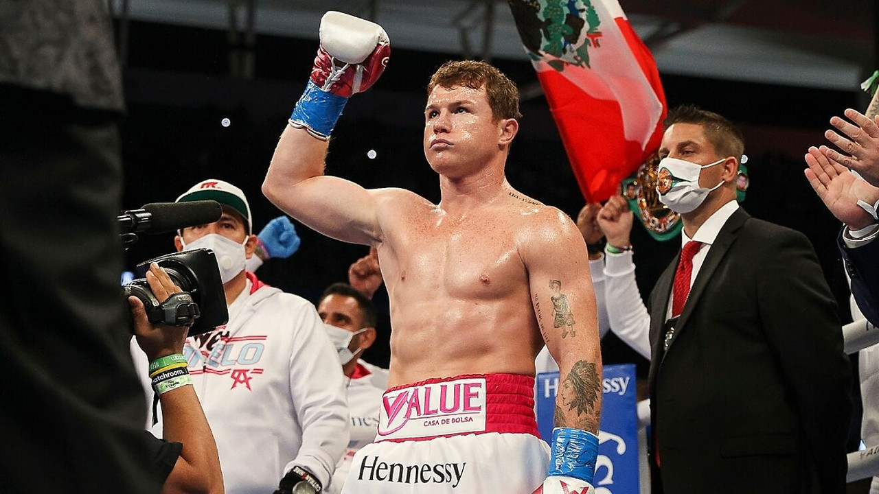 Canelo Álvarez está cansado de las críticas de la prensa