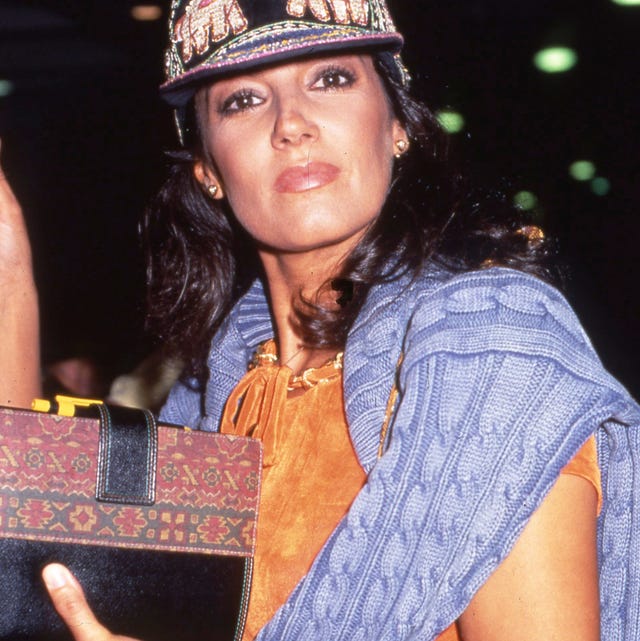 carmina011-1605614026