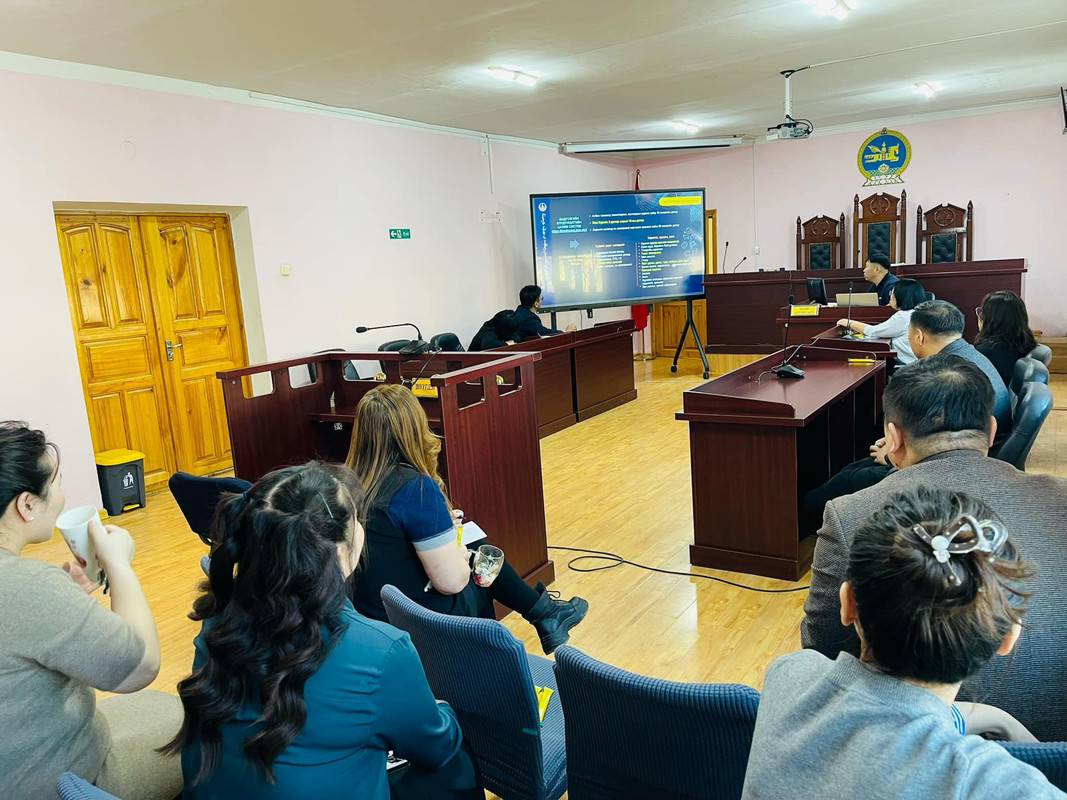 Нийтийн албанд нийтийн болон хувийн ашиг сонирхлыг зохицуулах, ашиг сонирхлын зөрчлөөс урьдчилан сэргийлэх тухай сургалтад хамрагдлаа