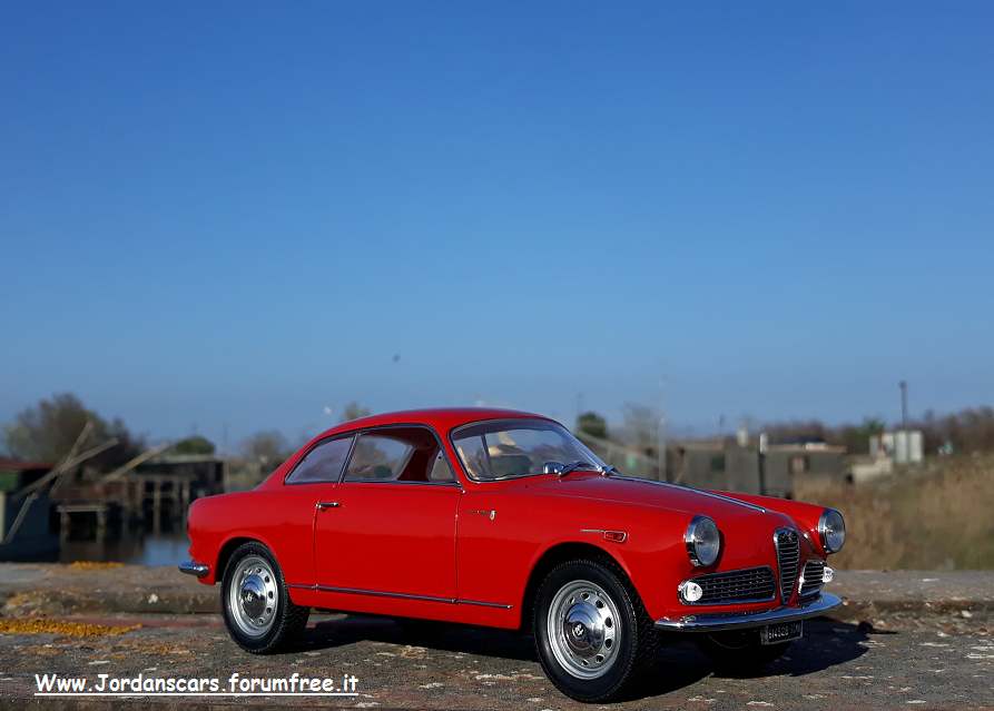 ALFA-ROMEO-GIULIETTA-MINIMINIERA-d