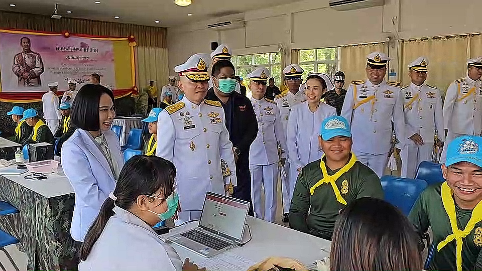 vlcsnap-2025-10-22-22h28m00s897