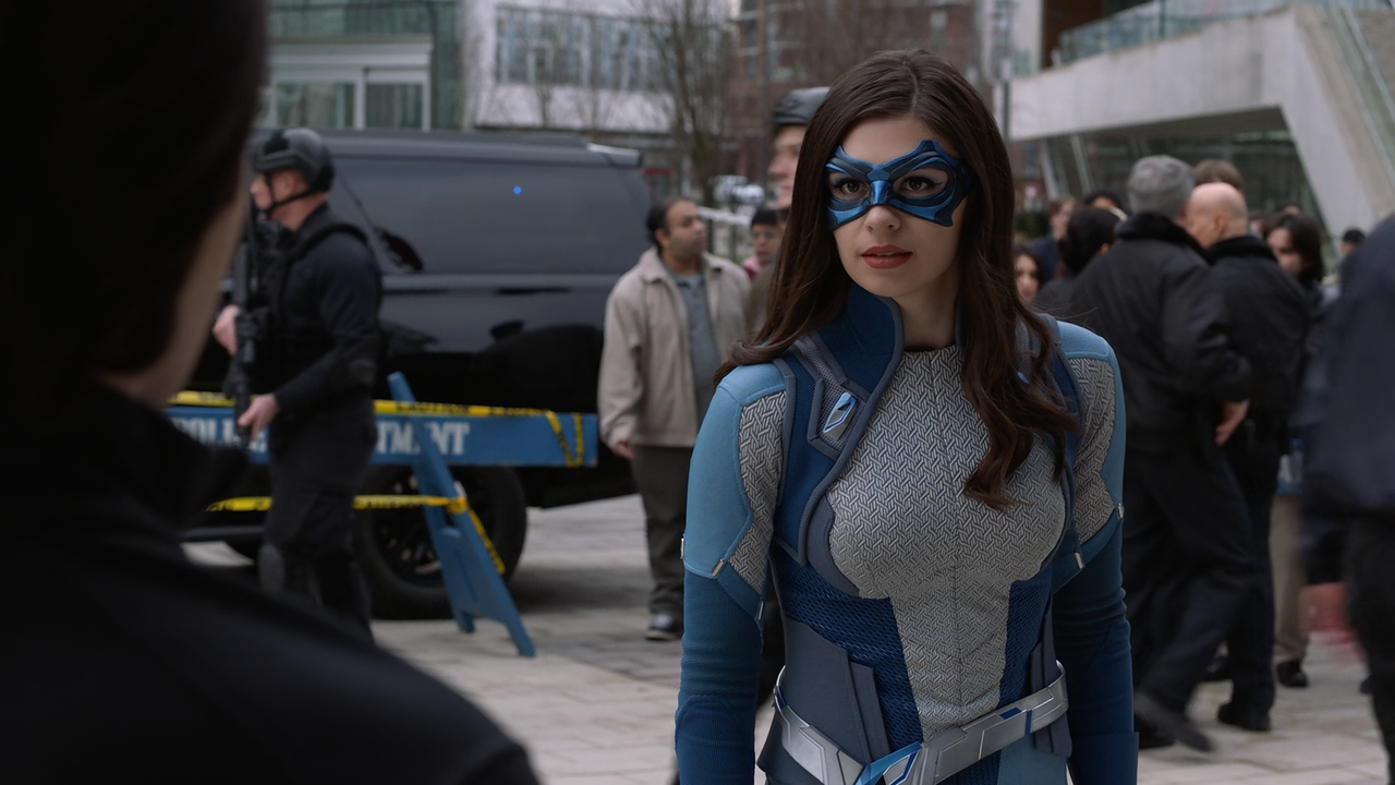 Supergirl.S05E18.The.Missing.Link.1080p.10bit.AMZN.WEB-DL.AAC5.1.HEVC-Vyndros.mkv_snapshot_29.19_[20