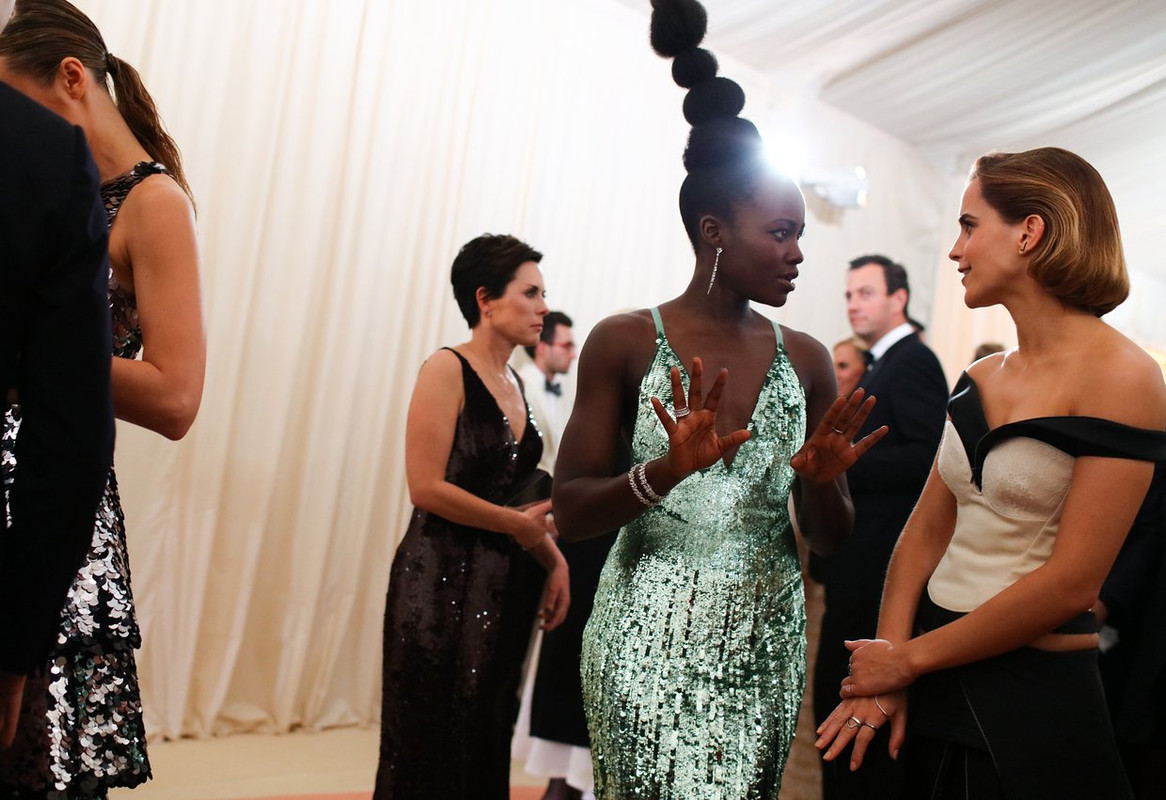 emmawatson-updates.com (339)