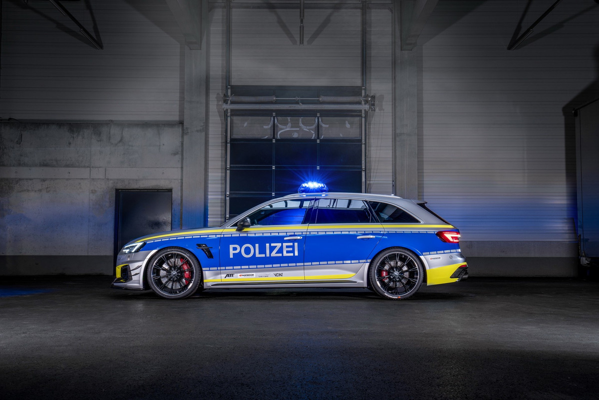 Audi RS4-R Police Car by ABT (9)