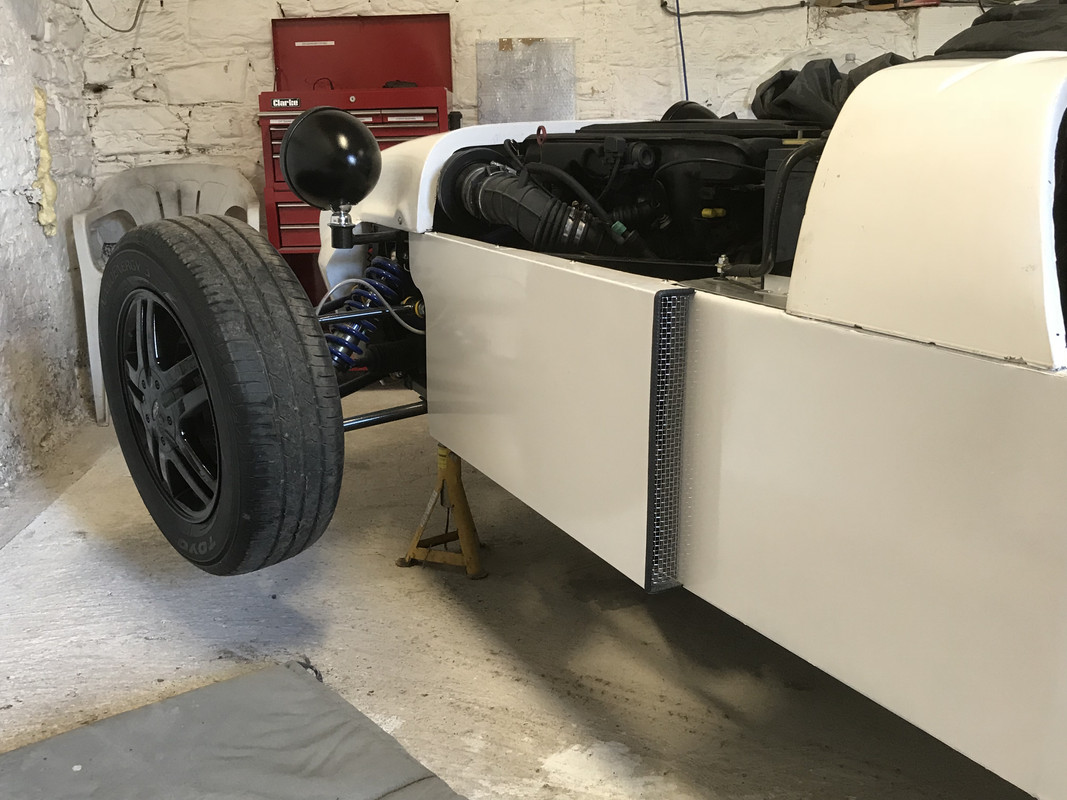 F6AFFEC0-4A6B-428D-83AA-F79FB6C13814