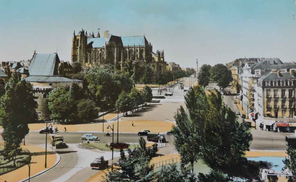 nantes place de la duchesse Anne