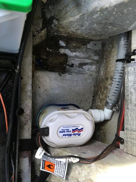 58456DAF-6EB4-4BB4-96D4-E5F8AFFA7CA1