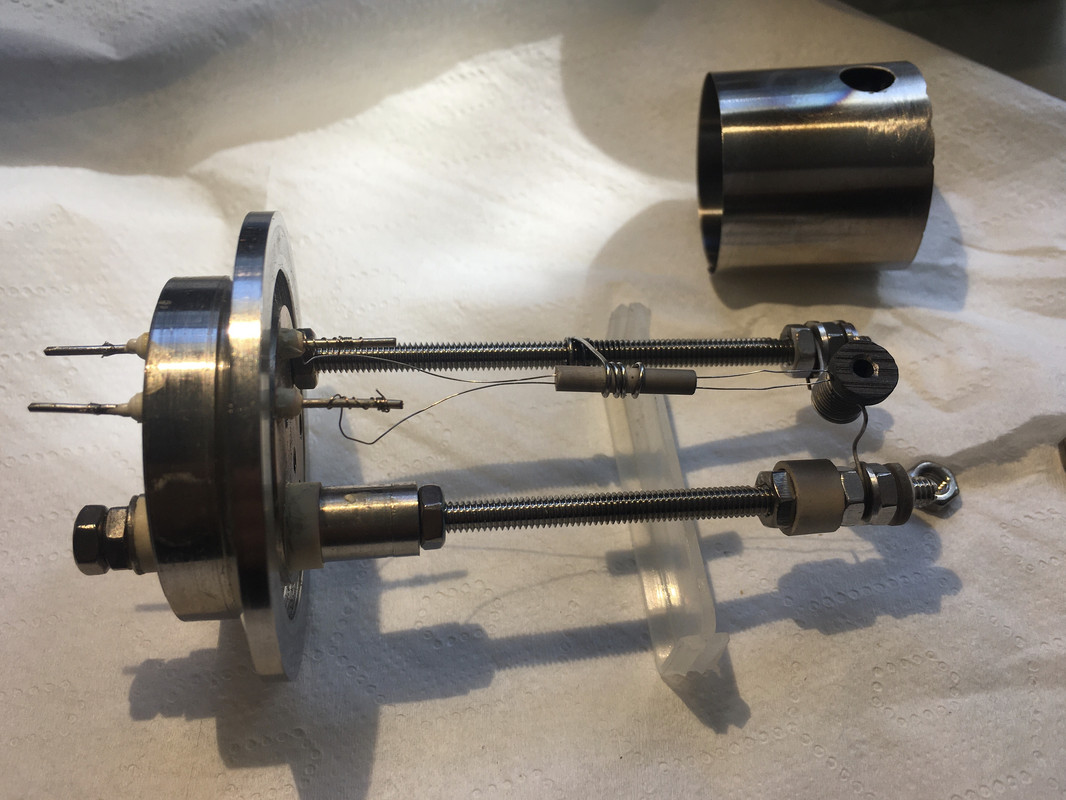 ABF11035-DAD9-4ECF-A077-7E87CA29293A