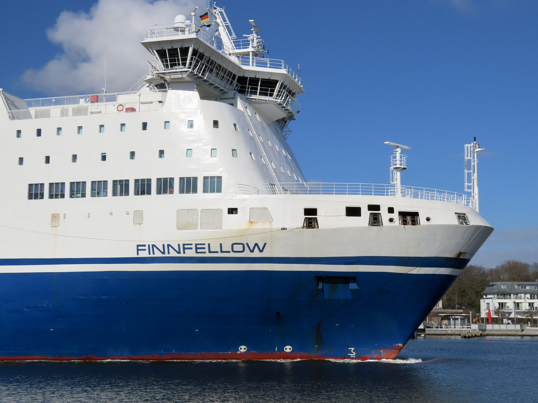 CC166CE9-525F-42E1-BF78-C7962FFA0B09