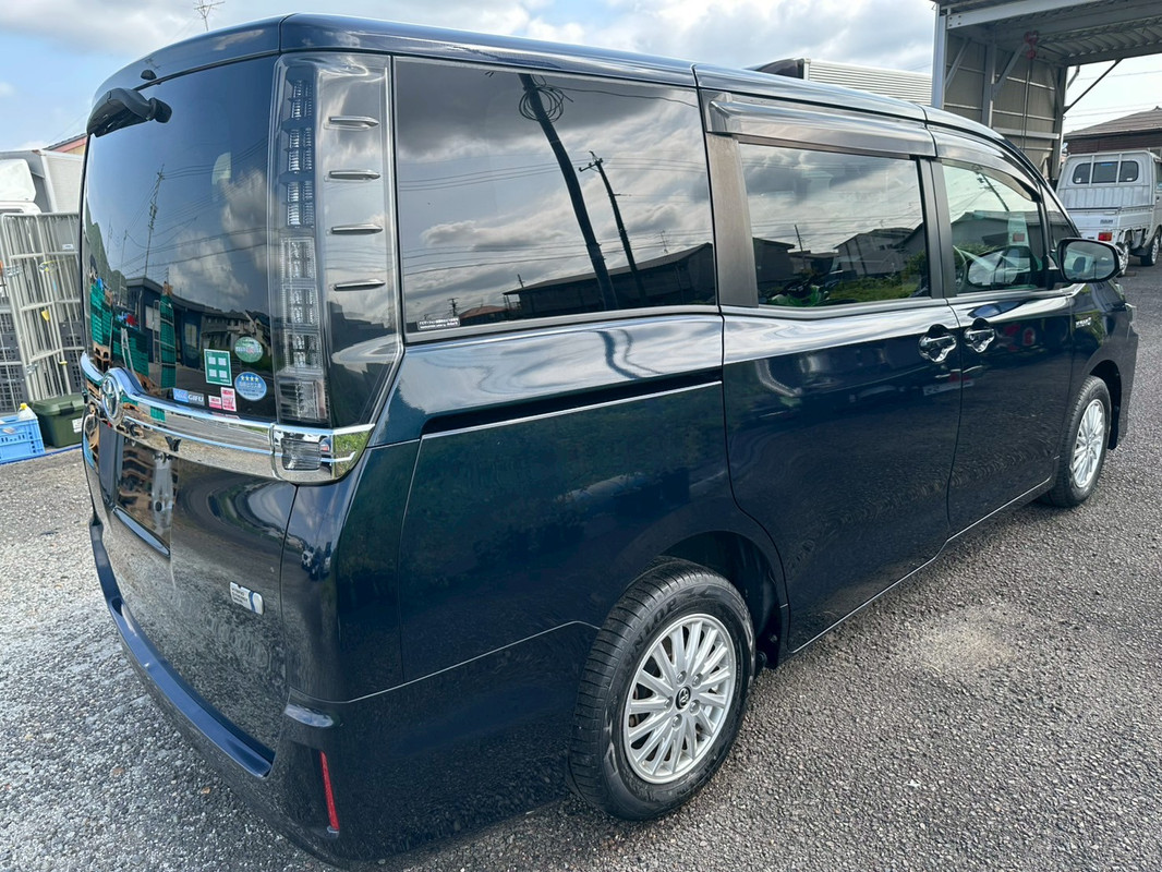 LINE_ALBUM_ヴォクシー_250907_25