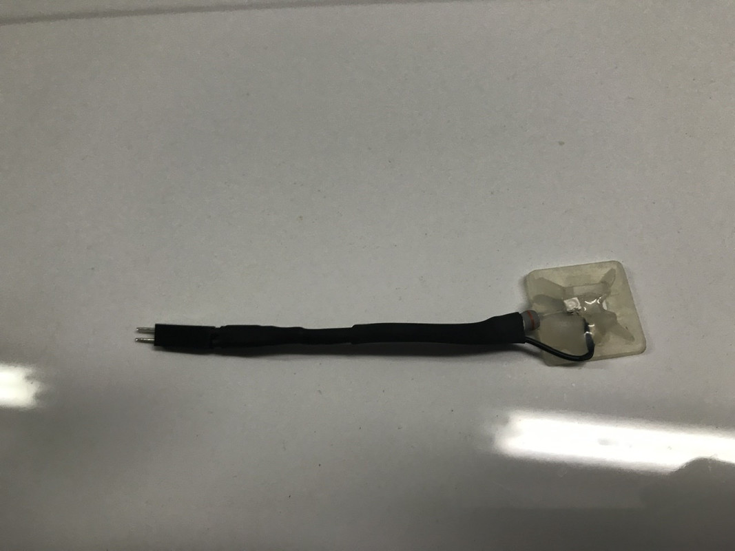 AF0E915B-F10F-487C-9A4E-986B8A9E5C6E