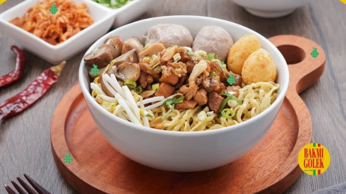 Bakmi Golek, pilihan tempat makan siang enak di Cikarang, Bekasi.