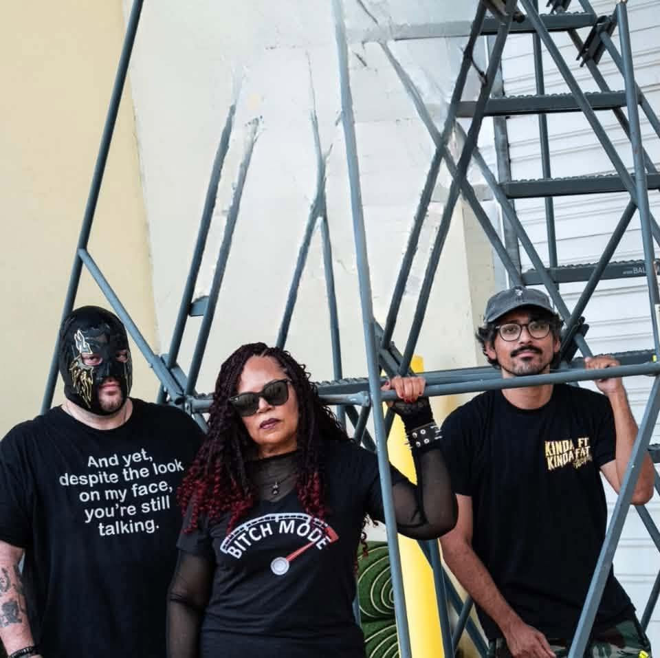 www.facebook.com/sonicvoltband