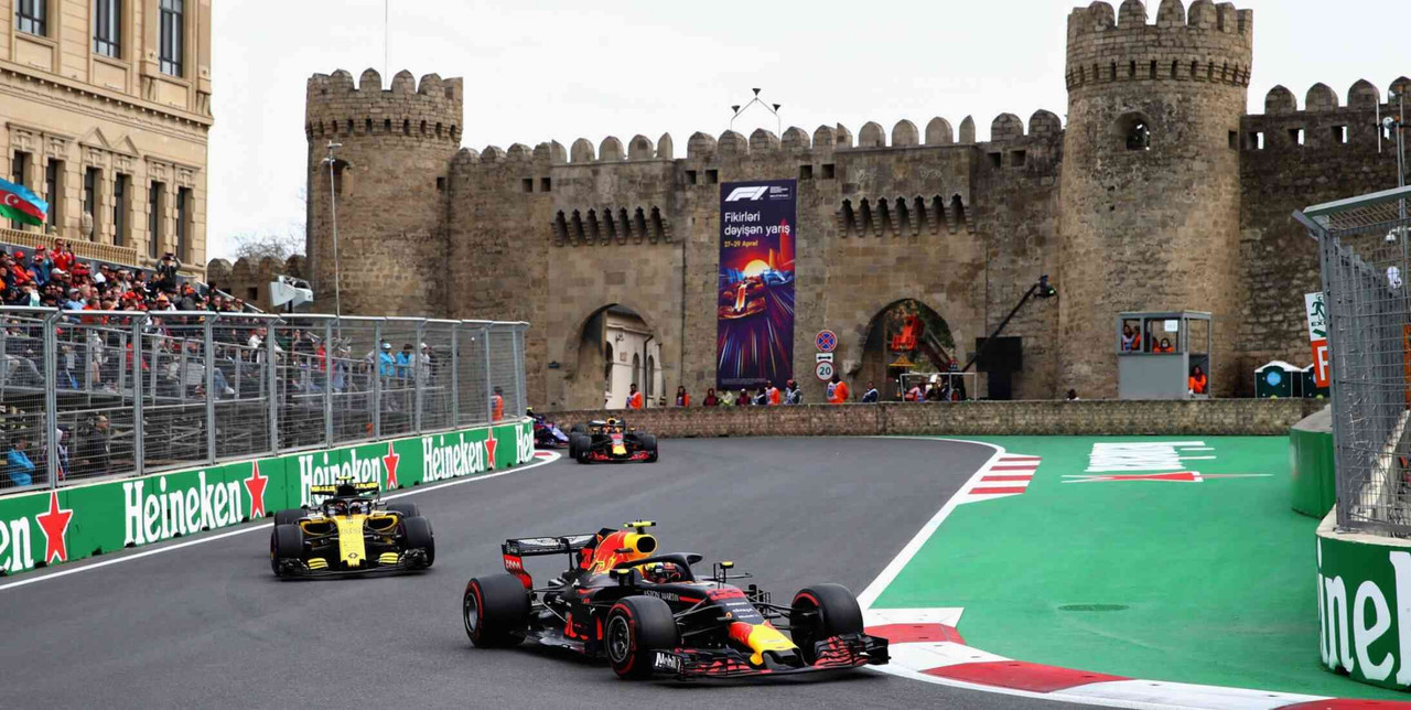 baku1.jpg