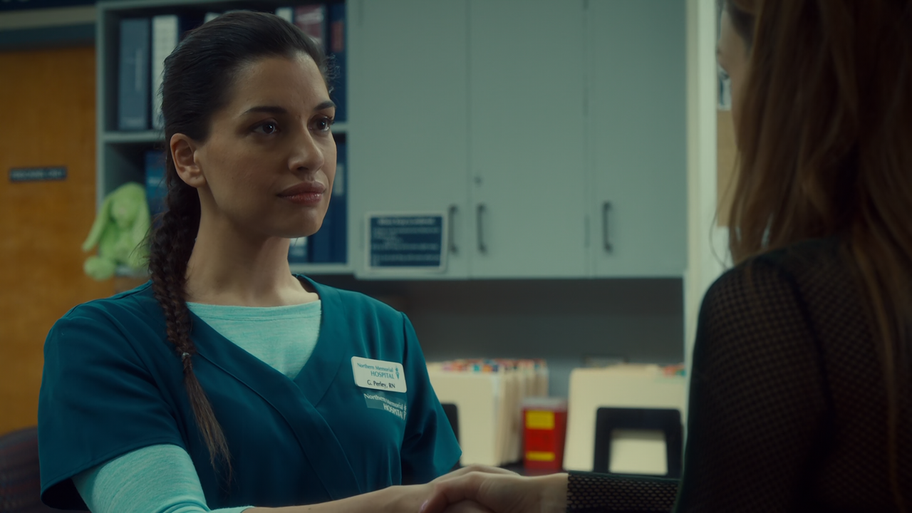 Wynonna.Earp.S02E10.I.See.a.Darkness.1080p.10bit.BluRay.AAC5.1.HEVC-Vyndros.mkv_snapshot_33.12_[2020