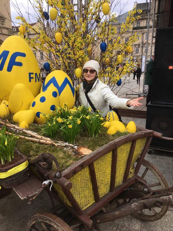 FC210F23-B499-4CE9-B63E-16D359A8F6EE