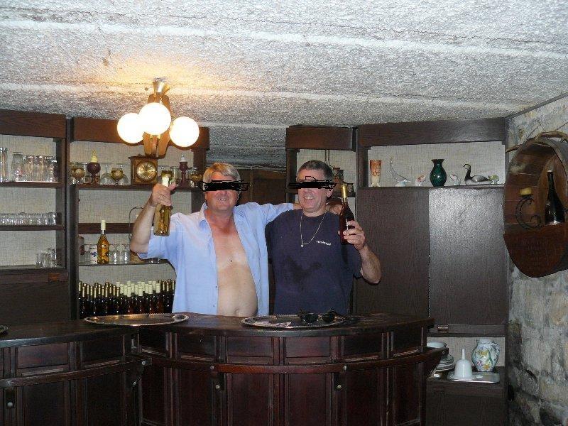 [Obrazek: a5a9e4d0e96fba5b.jpg]