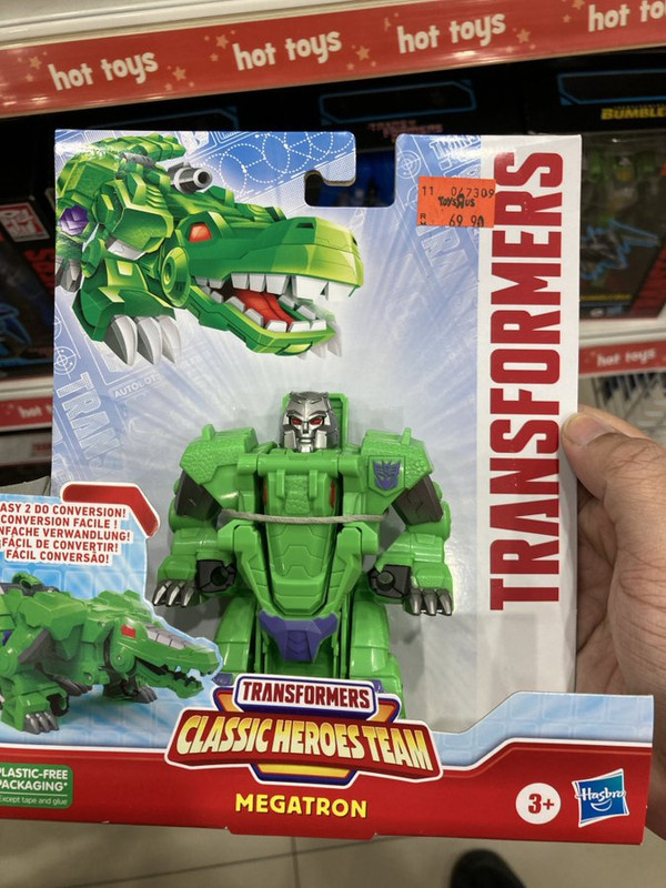 Classic-Heroes-Team-Crocodile-Megatron-01