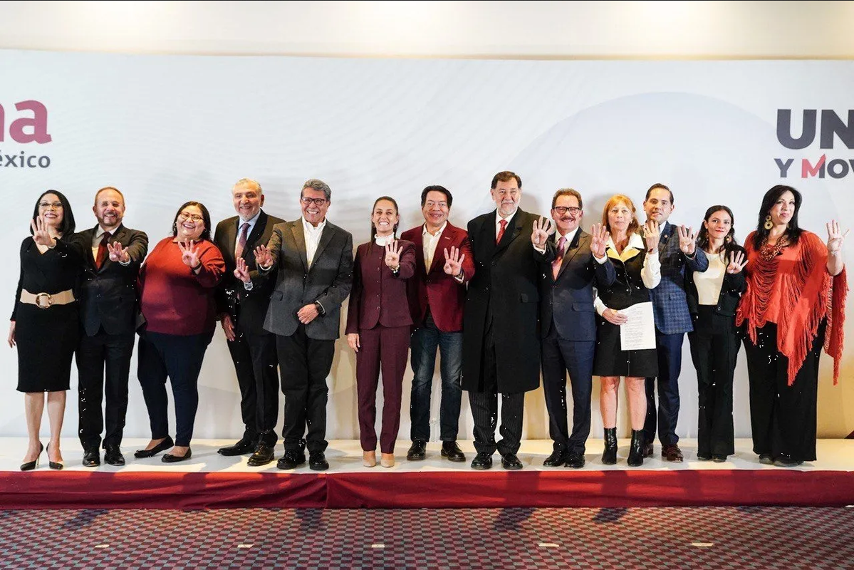 Sheinbaum y su equipo de campaña respaldan reformas de AMLO