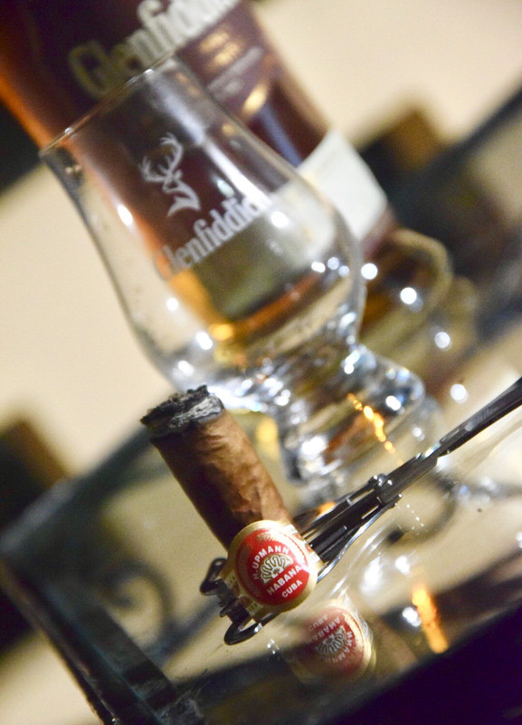 FB256B3A-4D21-4469-AB3B-599B74CBA201