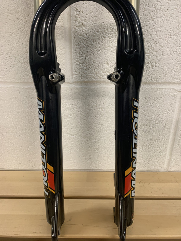 8F698187-BF3F-40A1-AAB6-A527756FFEF5