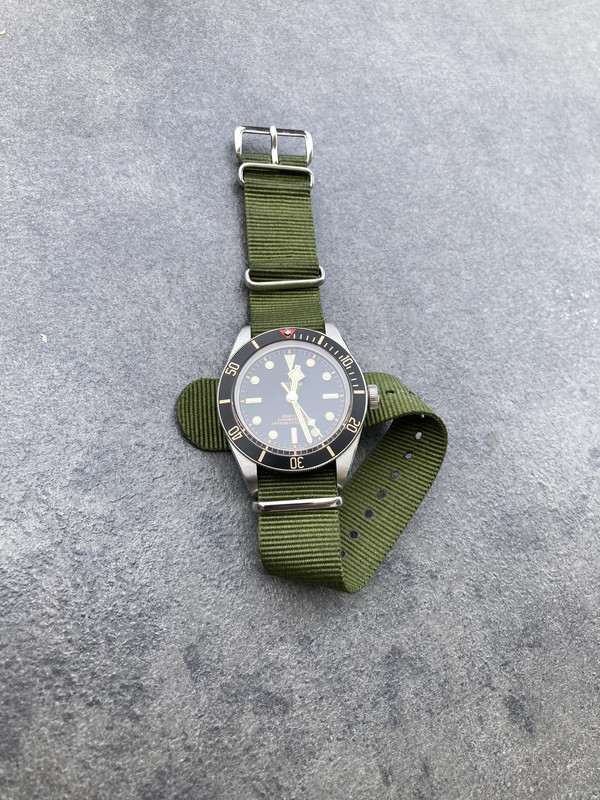 99DE845D-0704-476F-9856-715EF8784544