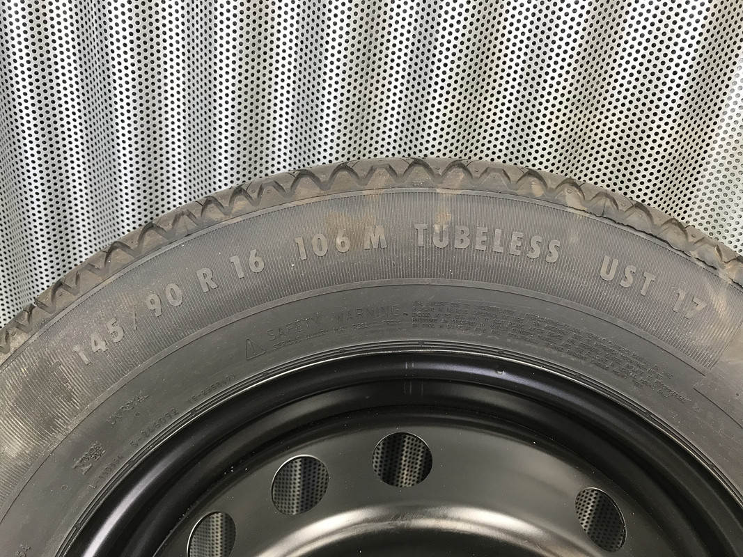EEF0A96A-76EE-4BA1-AAB0-7590B3837225