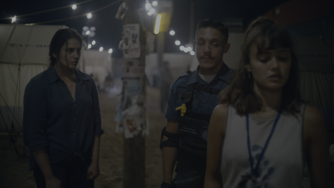 Army.of.the.Dead.2021.2160p.HDR.NF.WEBRip.EAC3.AC3.ITA.EAC3.AC3.ENG.Subs.x265-MeM.mkv_snapshot_00.20