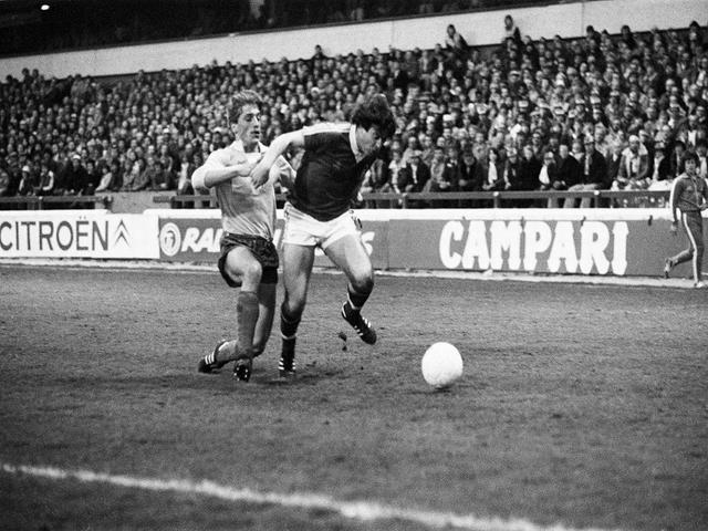 [Image: Robbo-skins-the-Ajax-full-back.jpg]